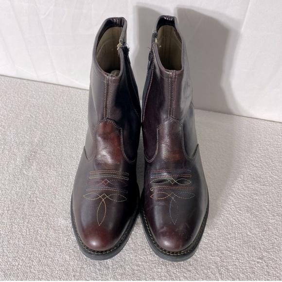 Vintage Burgundy Leather Western Style Round Toe Ankle Boots 7.5 - Picture 1 of 15